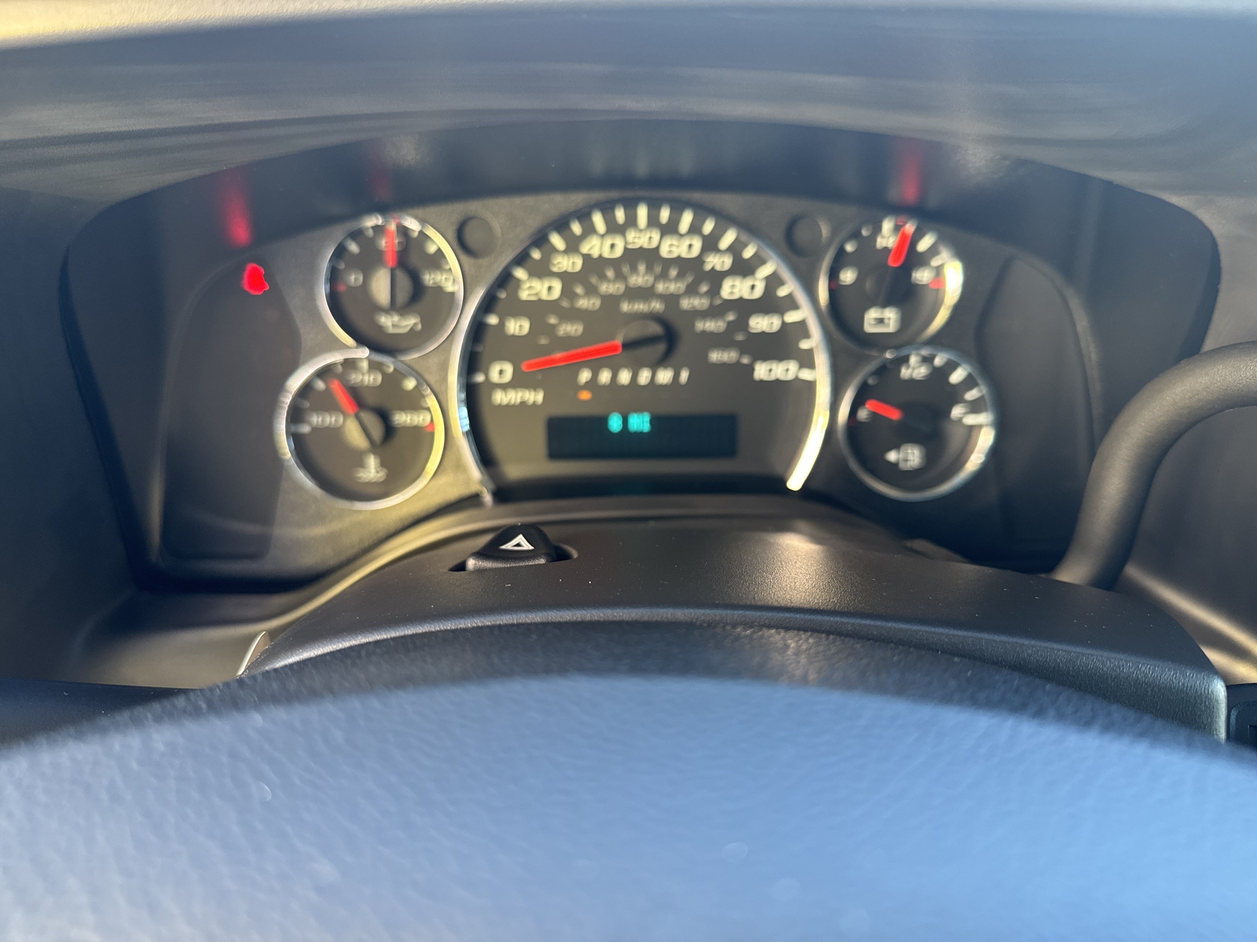 New 2025 GMC Savana 2500 w/ Driver Convenience Package RWD image 20