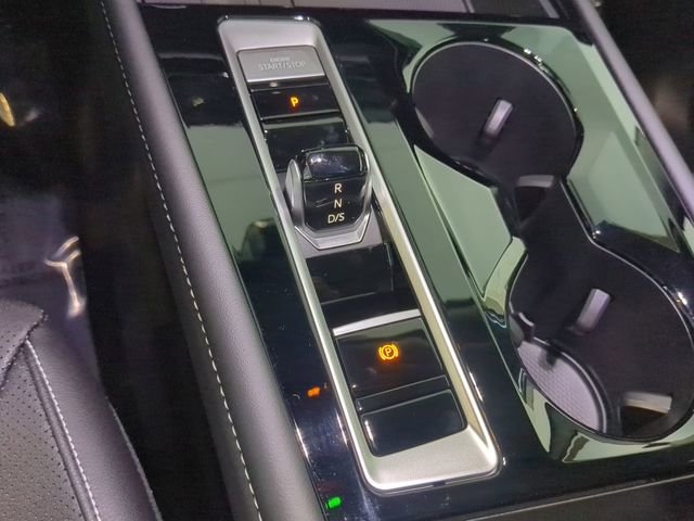 New 2026 Volkswagen Atlas SE image 24