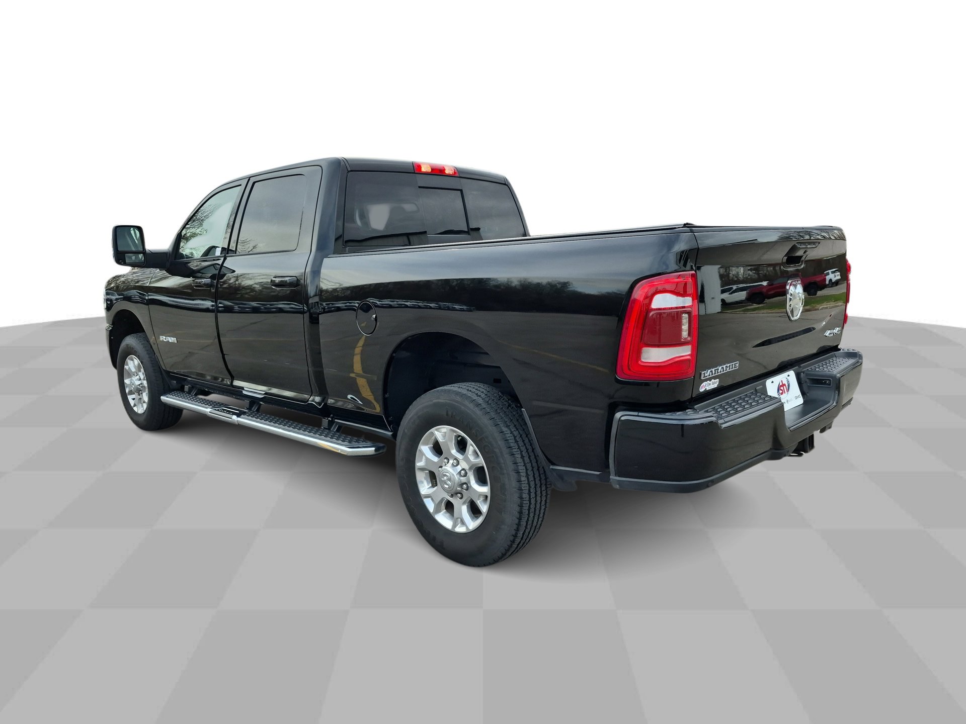 Used 2024 RAM 2500 Laramie image 7