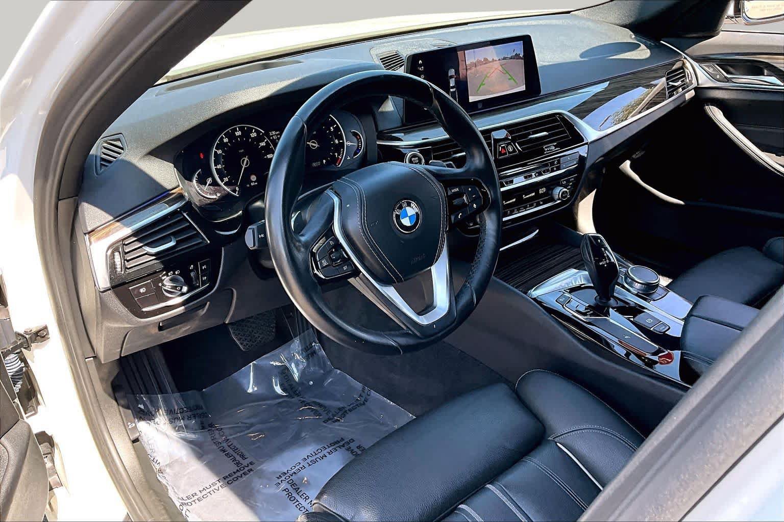 Used 2018 BMW 530i w/ Premium Package RWD image 17