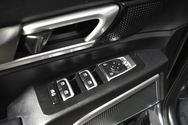 Used 2020 Kia Telluride S w/ S 8 Passenger Seating Package image 8