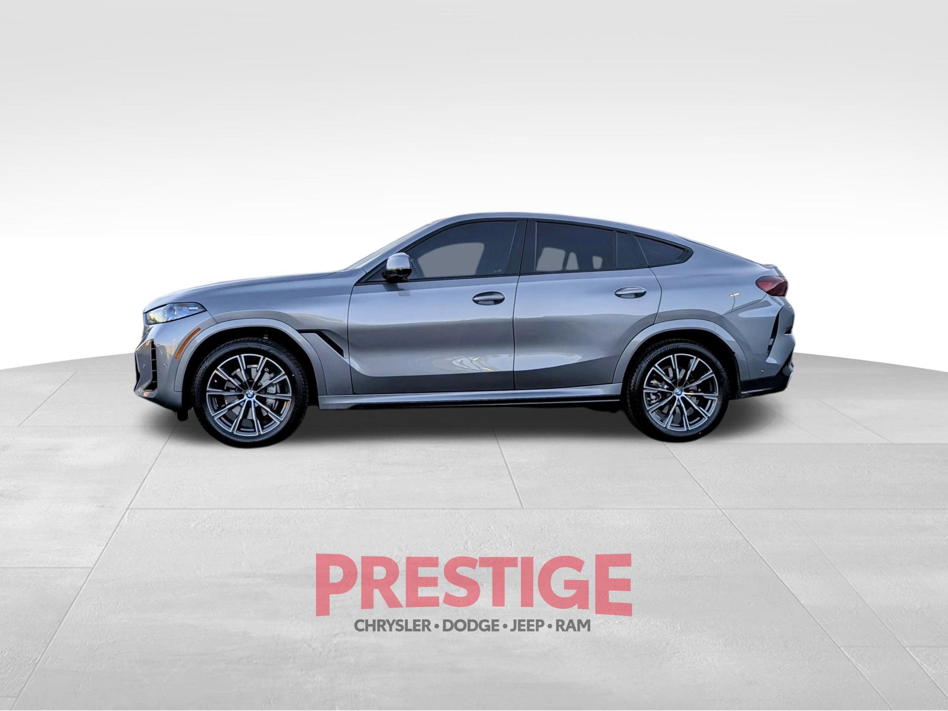 Used 2024 BMW X6 xDrive40i w/ Premium Package AWD/4WD image 14