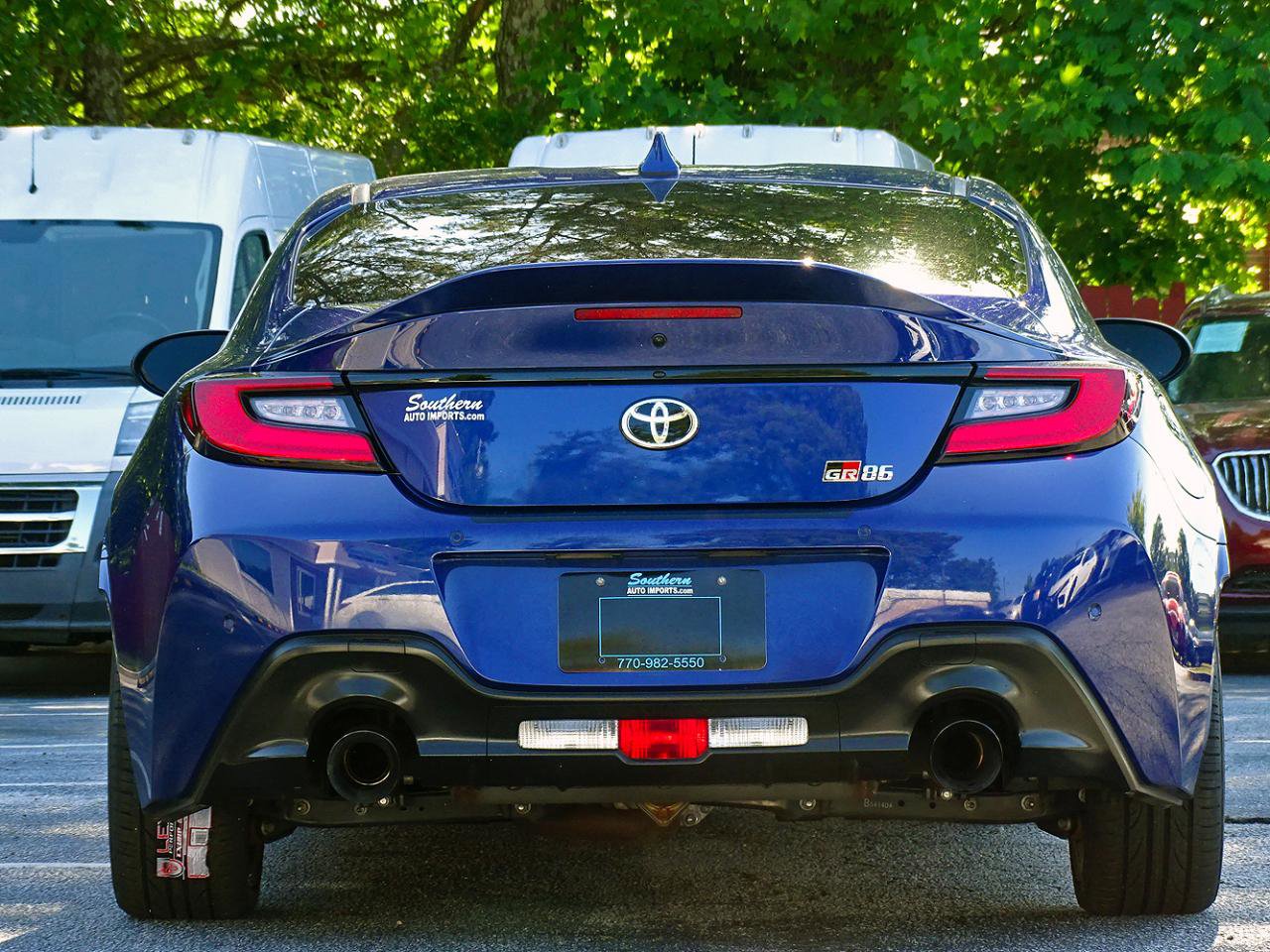 Used 2025 Toyota GR86 Premium w/ Performance Package RWD image 16
