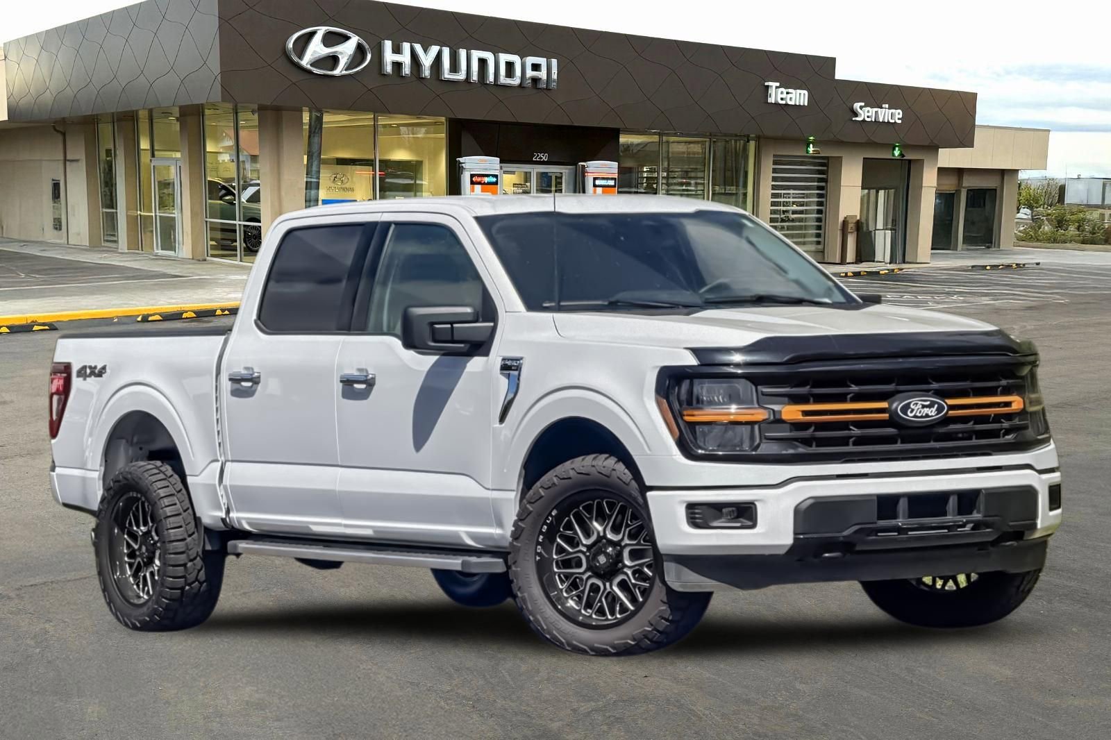 Used 2025 Ford F150 XLT w/ Equipment Group 301A Standard AWD/4WD image 2