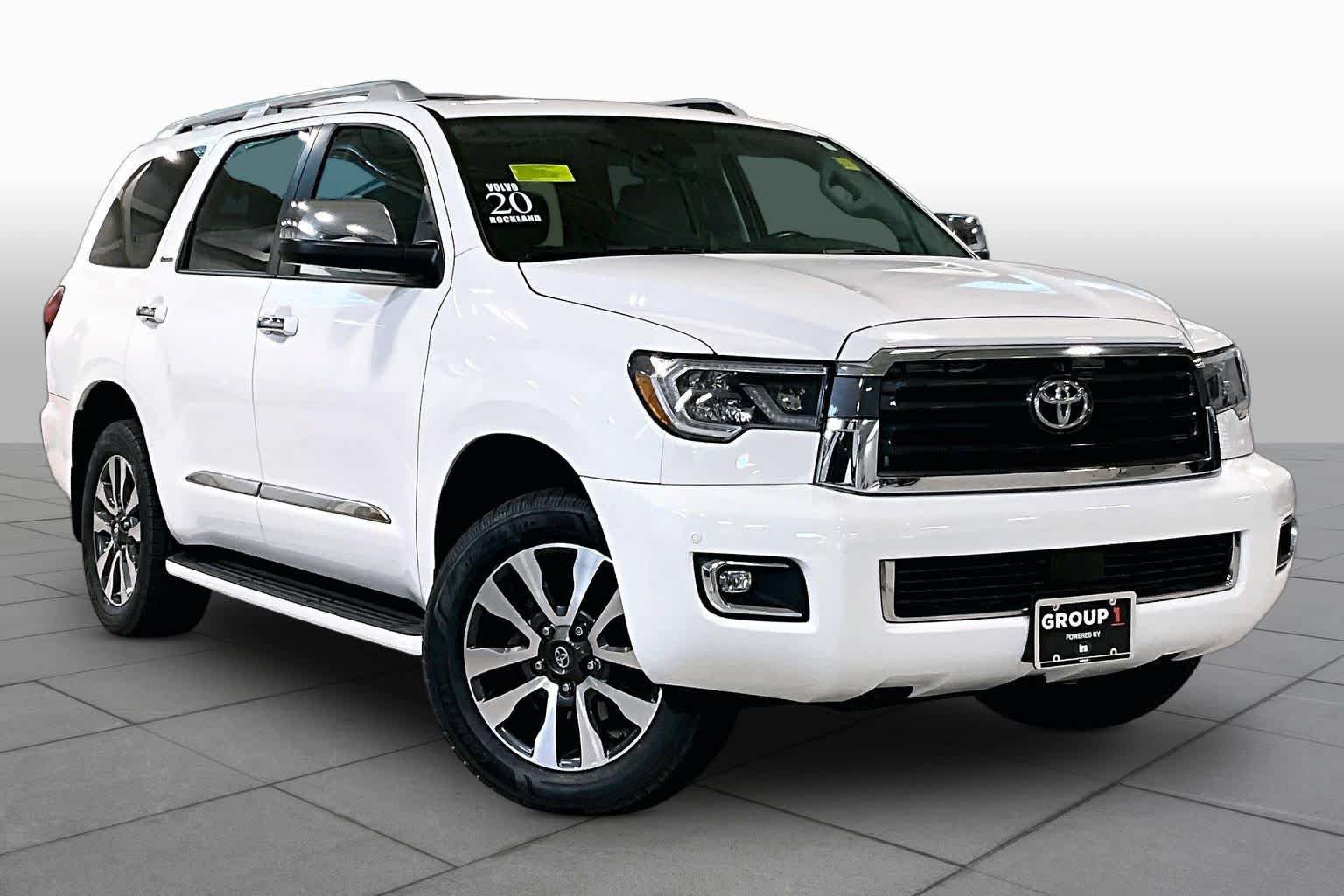 Used 2020 Toyota Sequoia Limited w/ Safety & Convenience Package AWD/4WD image 3