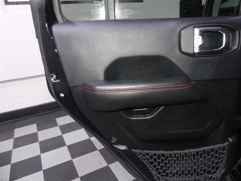 Used 2018 Jeep Wrangler Unlimited Rubicon w/ Dual Top Group image 24