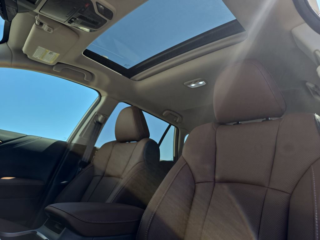 Used 2025 Subaru Outback Touring AWD/4WD image 26