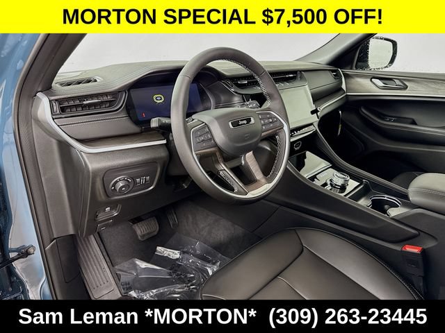 New 2026 Jeep Grand Cherokee L Limited w/ Limited Altitude Package AWD/4WD image 9