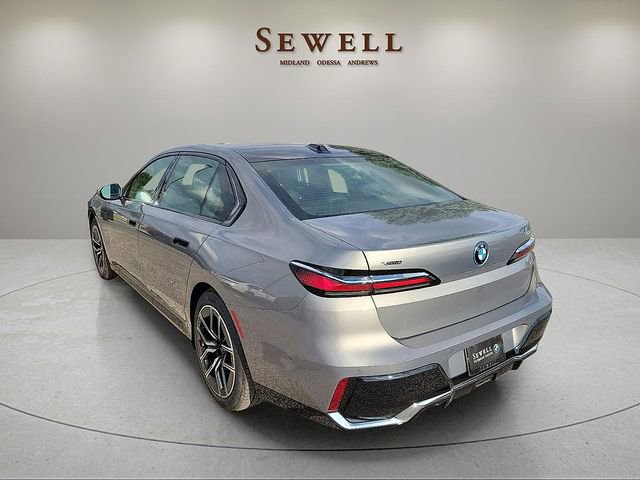 New 2026 BMW 750e xDrive w/ Premium Package AWD/4WD image 3