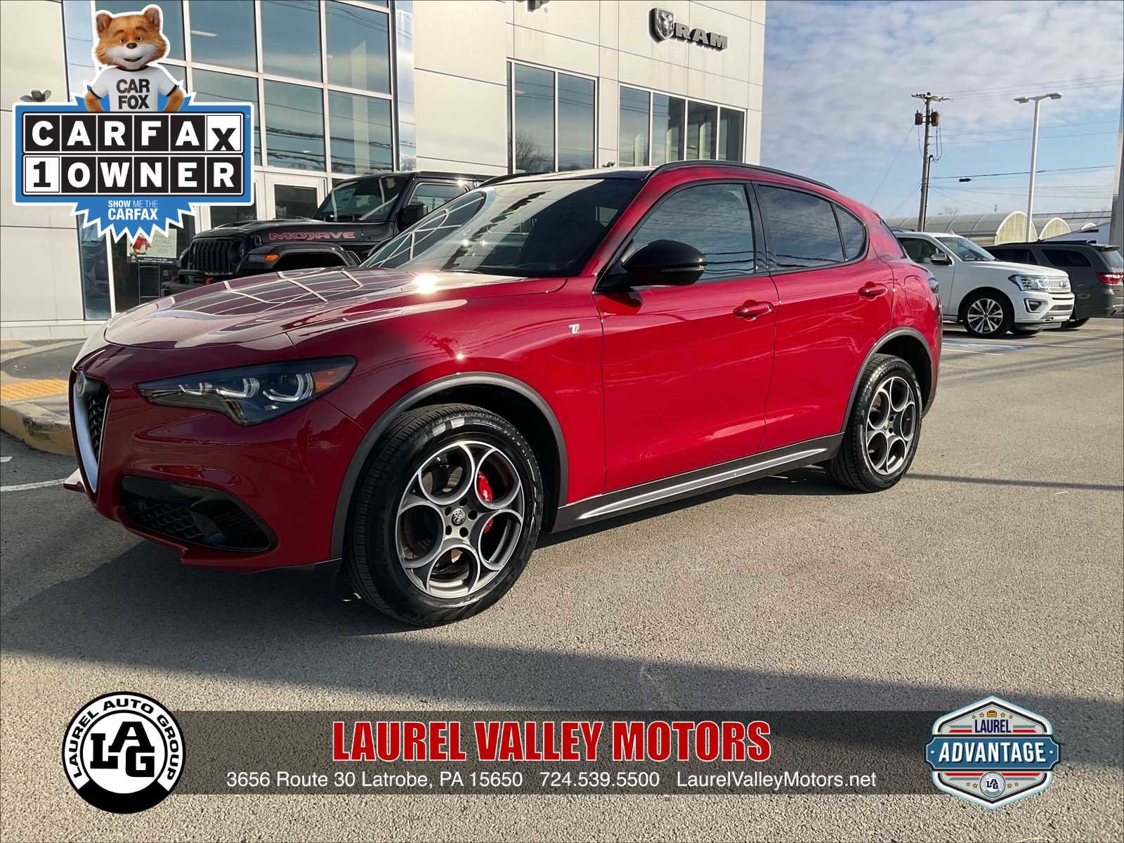 Used 2024 Alfa Romeo Stelvio Ti AWD/4WD image 1