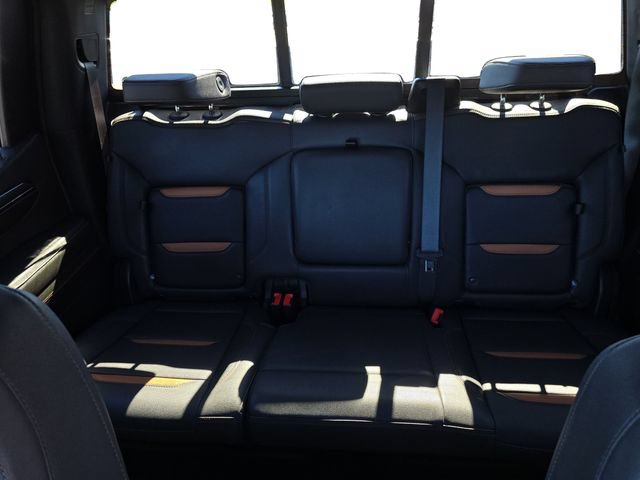 Used 2024 GMC Sierra 1500 AT4 w/ Technology Package AWD/4WD image 24