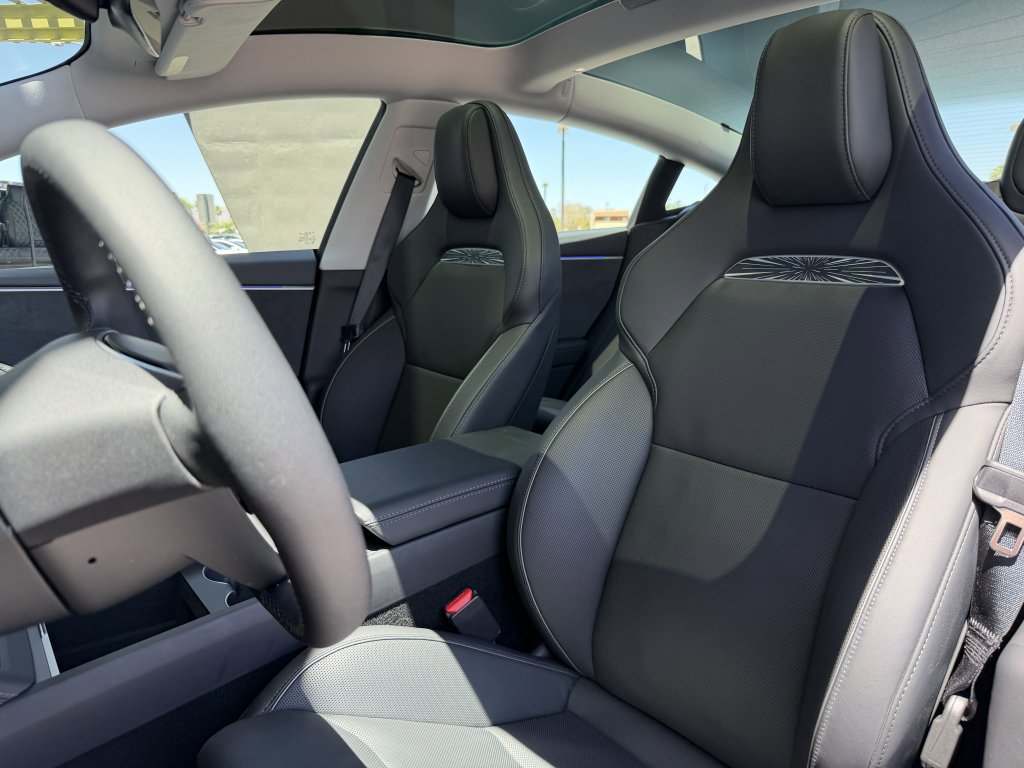 Used 2025 Tesla Model 3 Performance AWD/4WD image 38