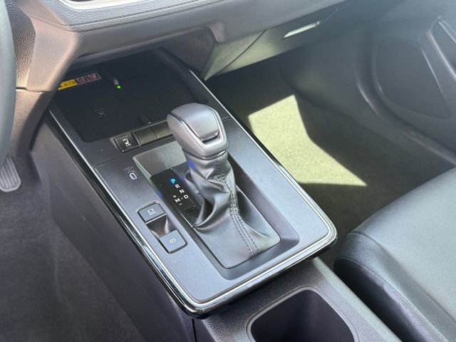 Used 2026 Toyota Corolla Cross XLE w/ Convenience Package image 25