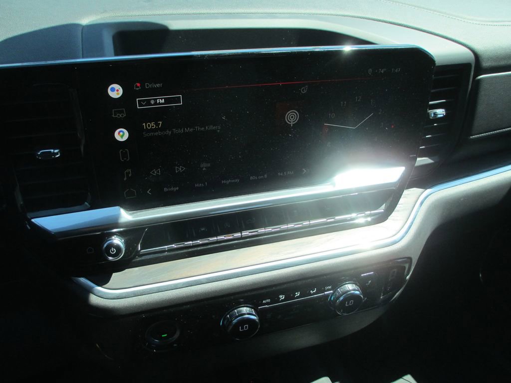 Used 2022 GMC Sierra 1500 SLT AWD/4WD image 25