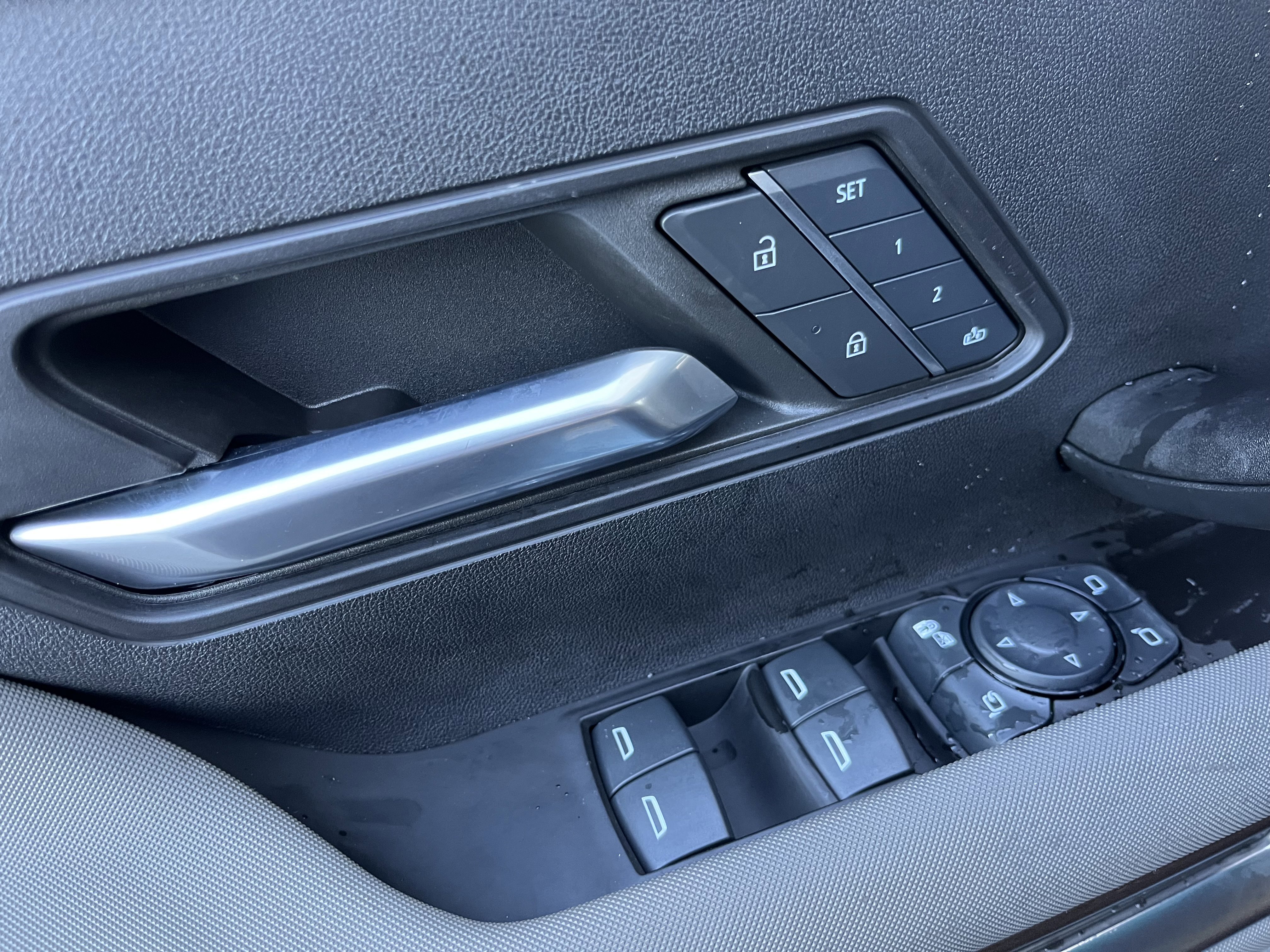 Used 2024 GMC Hummer EV 3X w/ Omega Edition image 11