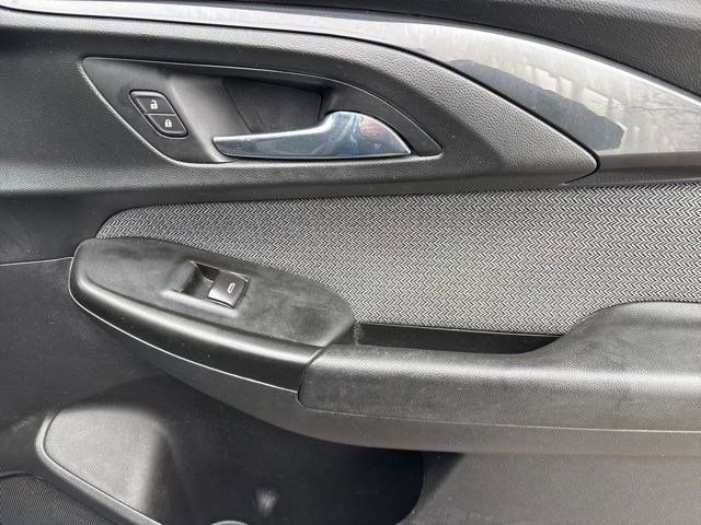 Used 2021 Chevrolet TrailBlazer LT w/ Convenience Package image 39