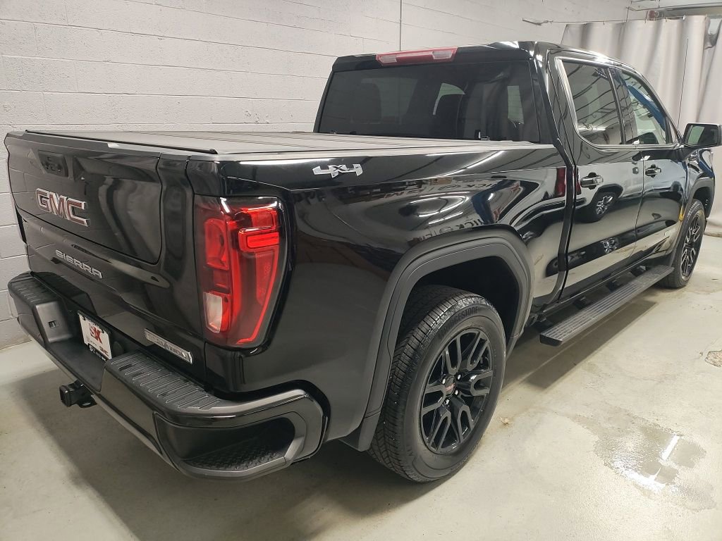 Used 2022 GMC Sierra 1500 Elevation image 2