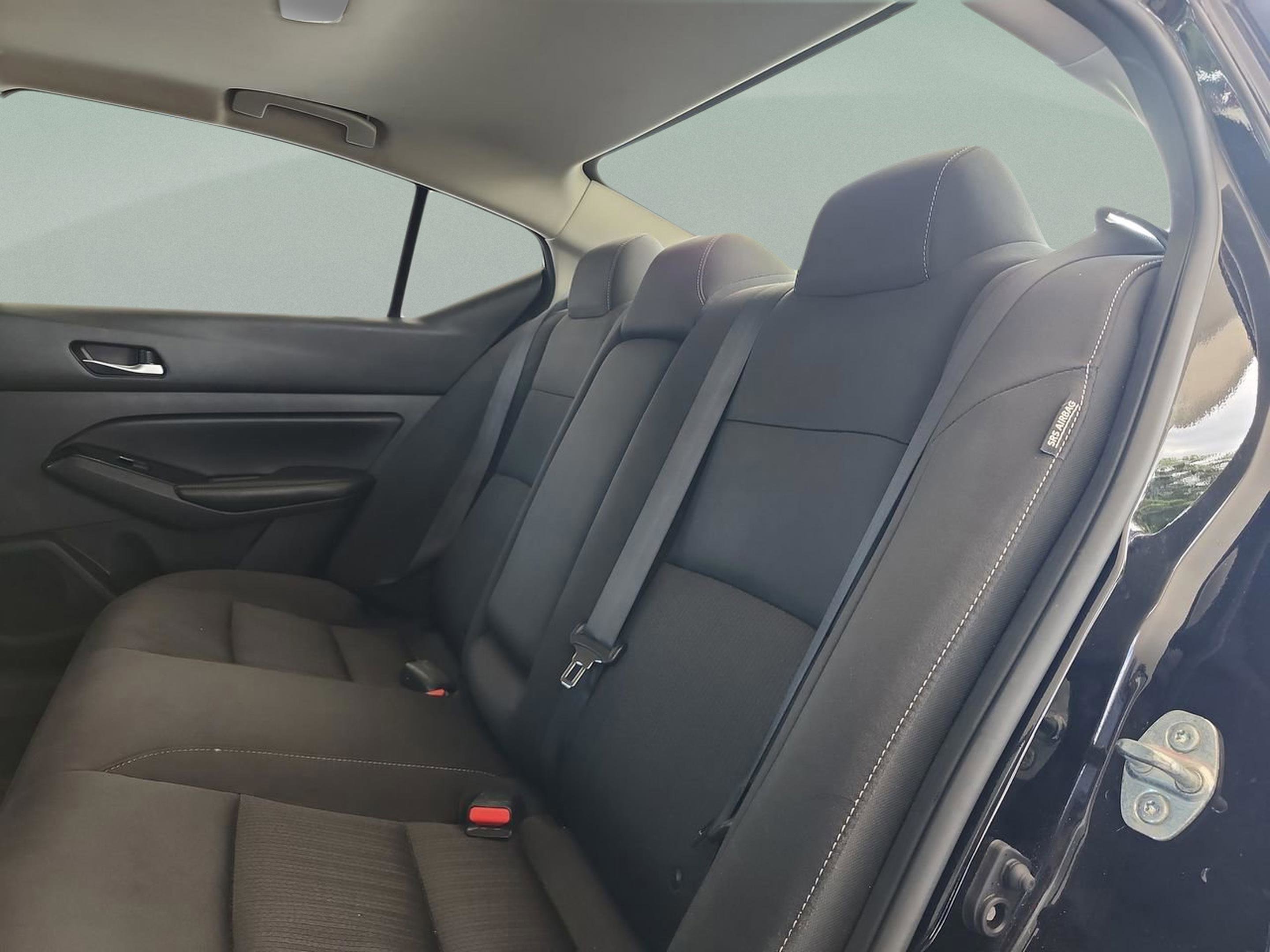 Used 2022 Nissan Altima 2.5 SV w/ SV Premium Package FWD image 18