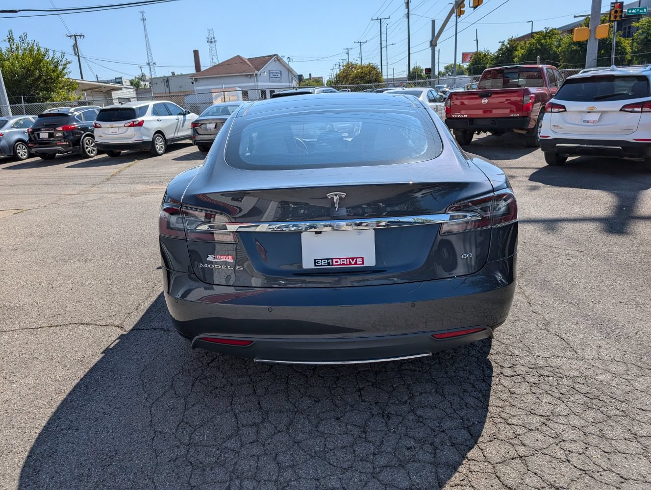 Used 2015 Tesla Model S 60 RWD image 7