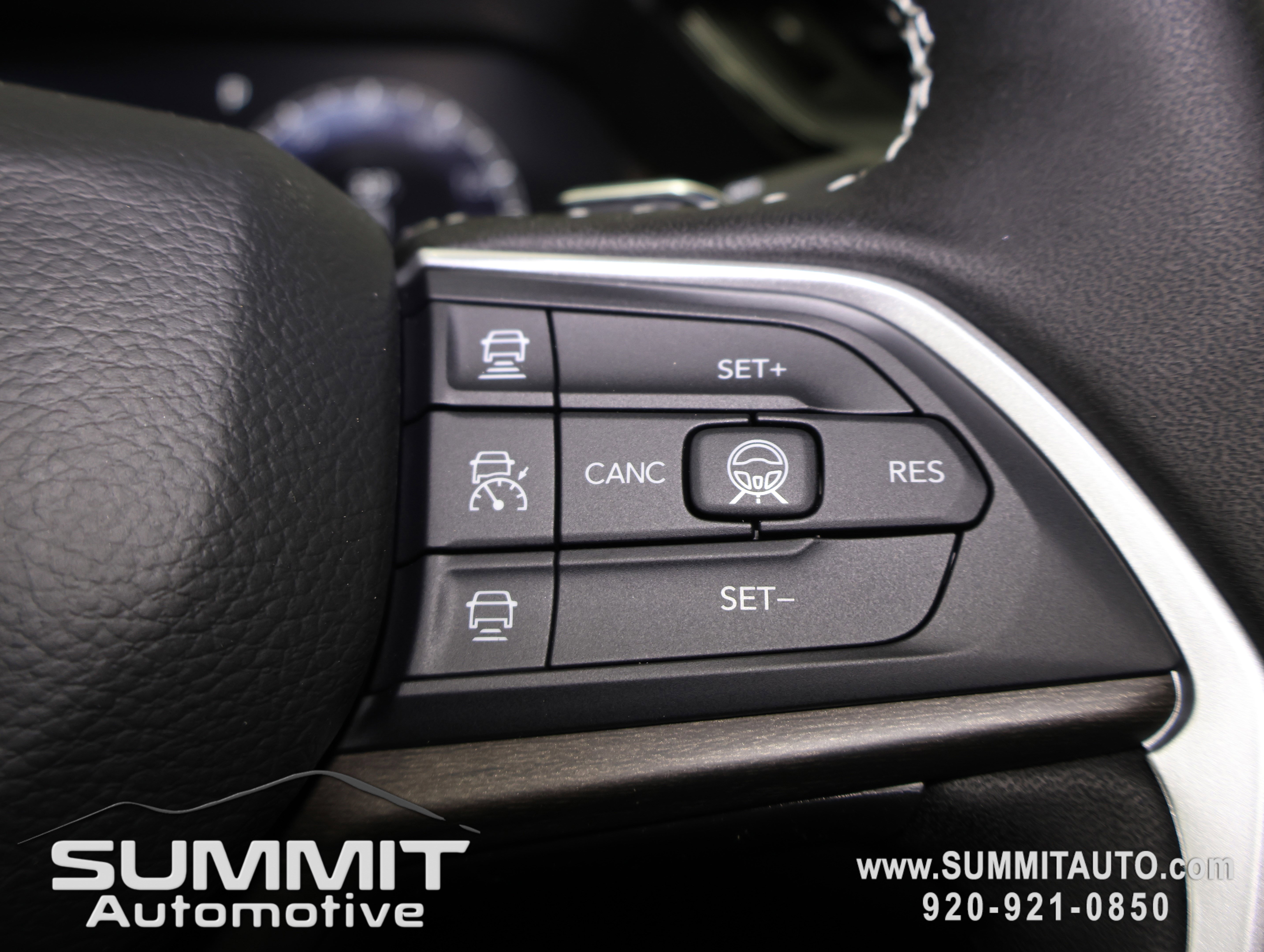 New 2026 Jeep Grand Cherokee Limited Reserve image 15