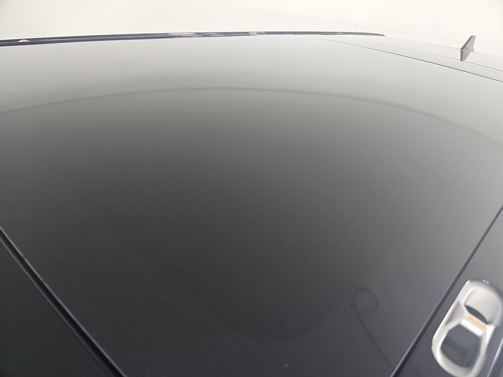 Used 2024 Rivian R1S Adventure AWD/4WD image 13