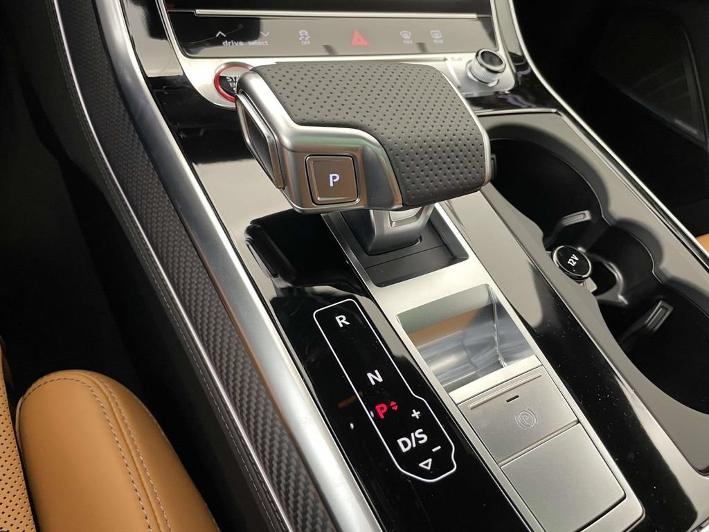 New 2027 Audi RS Q8 performance AWD/4WD image 33
