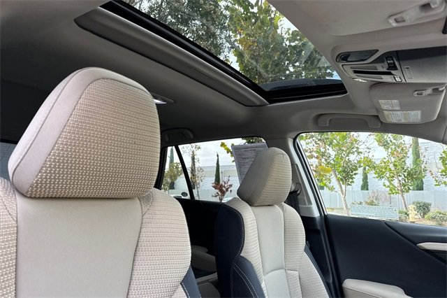 Used 2025 Subaru Outback Premium w/ Popular Package #1 image 19