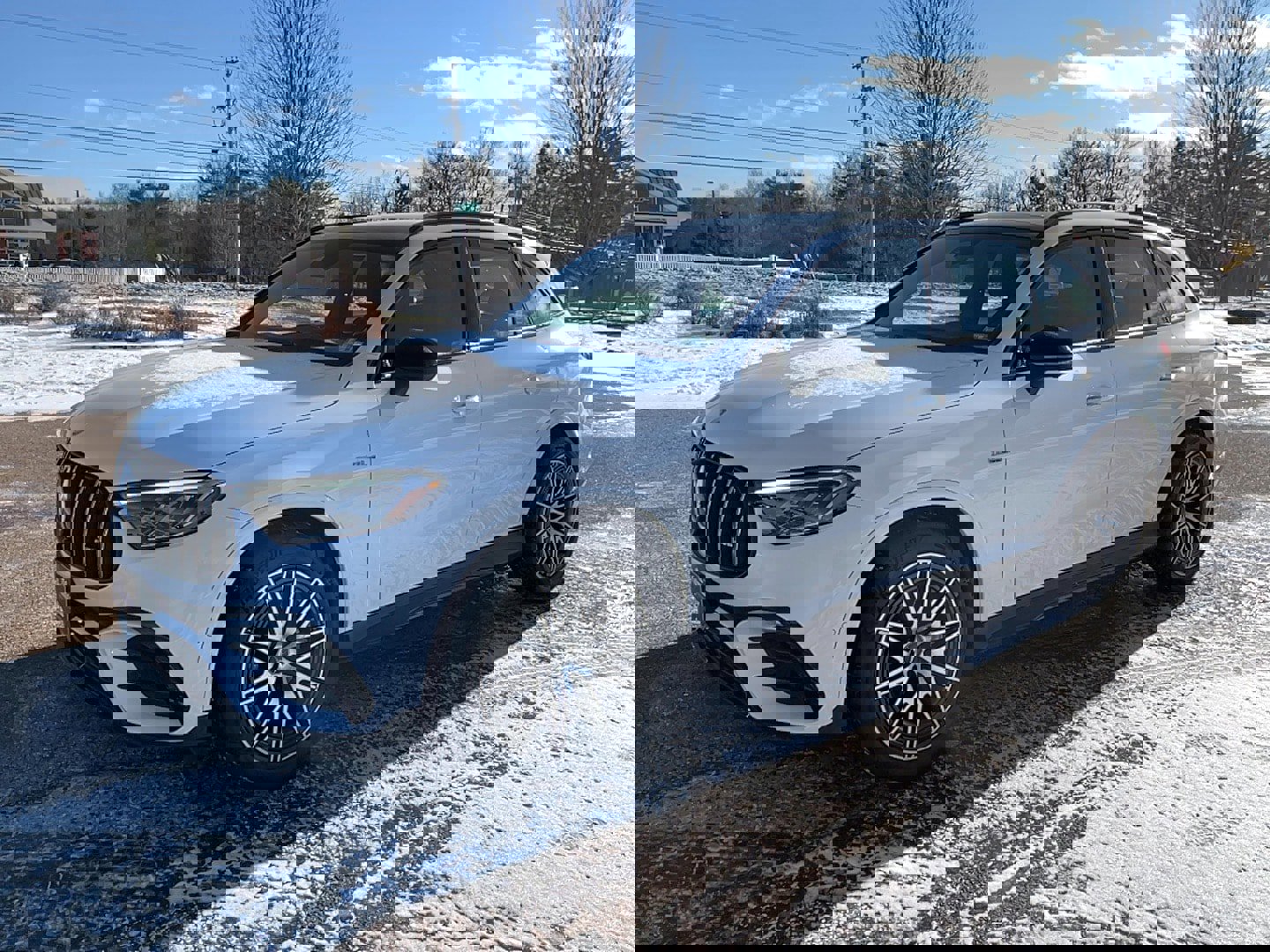 Used 2025 Mercedes-Benz GLC 43 AMG 4MATIC image 1