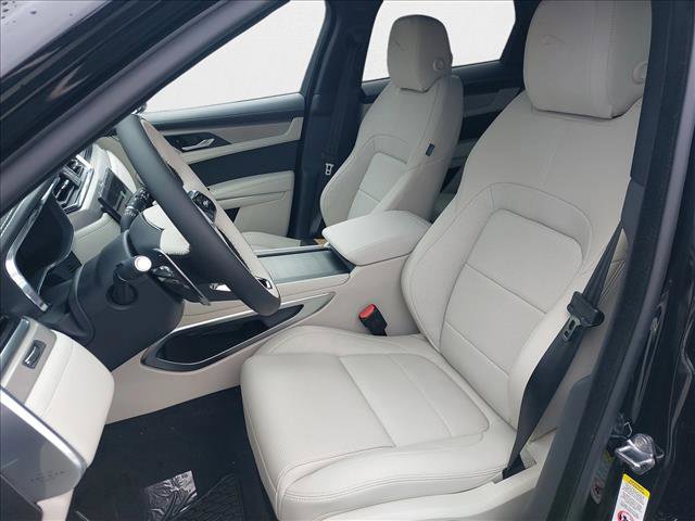 New 2026 Jaguar F-PACE R-Dynamic S image 12