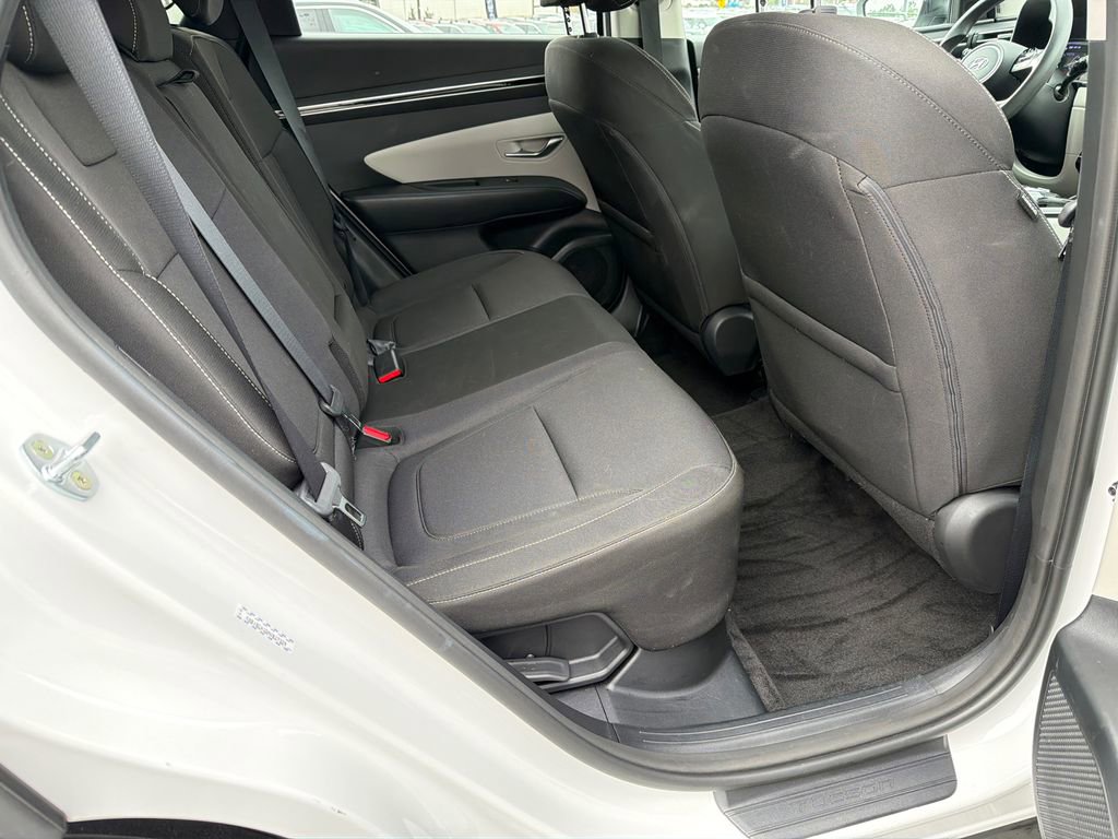 Used 2022 Hyundai Tucson Blue AWD/4WD image 15