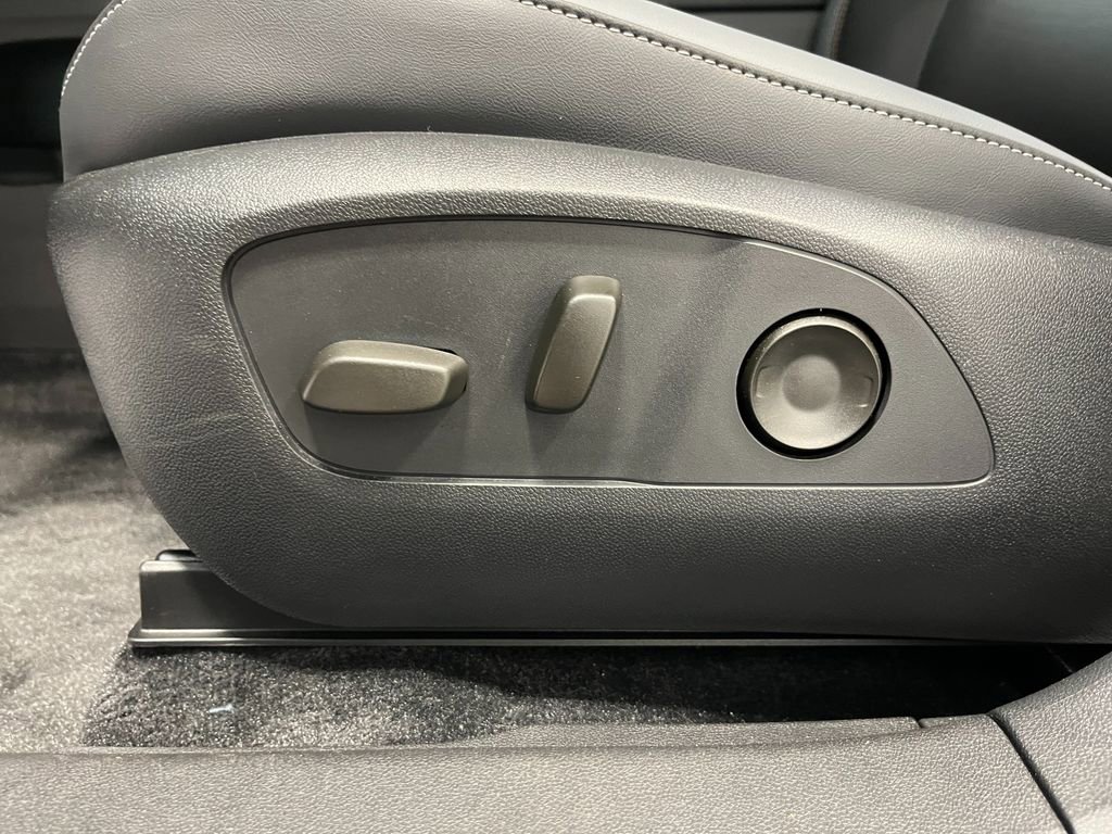 New 2026 Honda Prologue Touring image 9