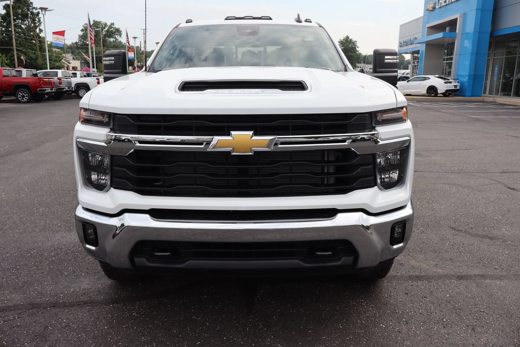 New 2026 Chevrolet Silverado 3500 LT w/ Leather Package AWD/4WD image 21