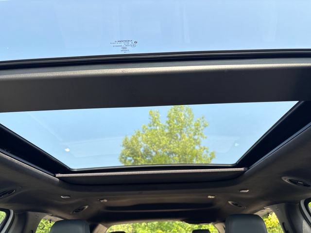 New 2027 Chrysler Pacifica Pinnacle AWD/4WD image 15