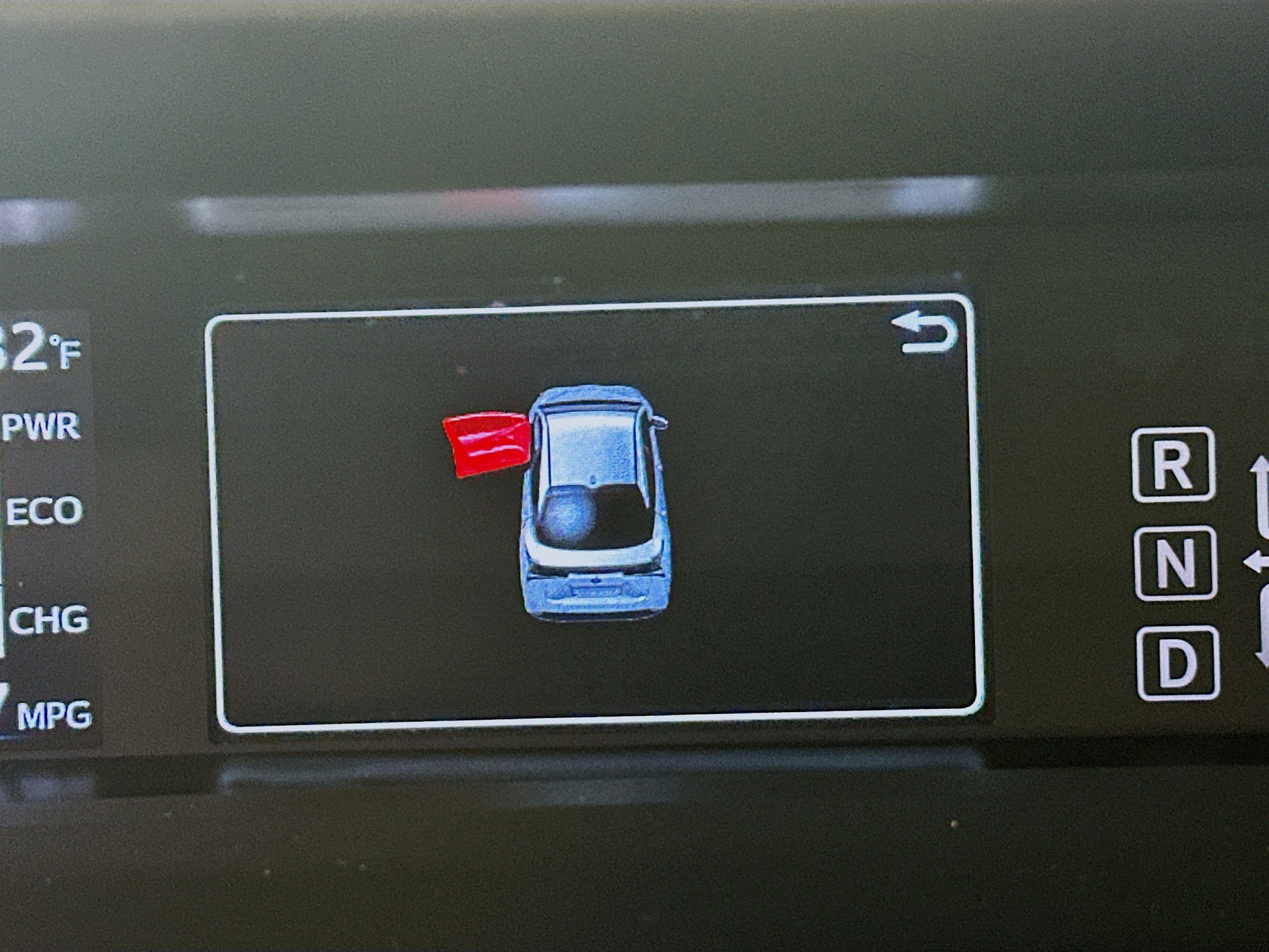 Used 2022 Toyota Prius L Eco image 19