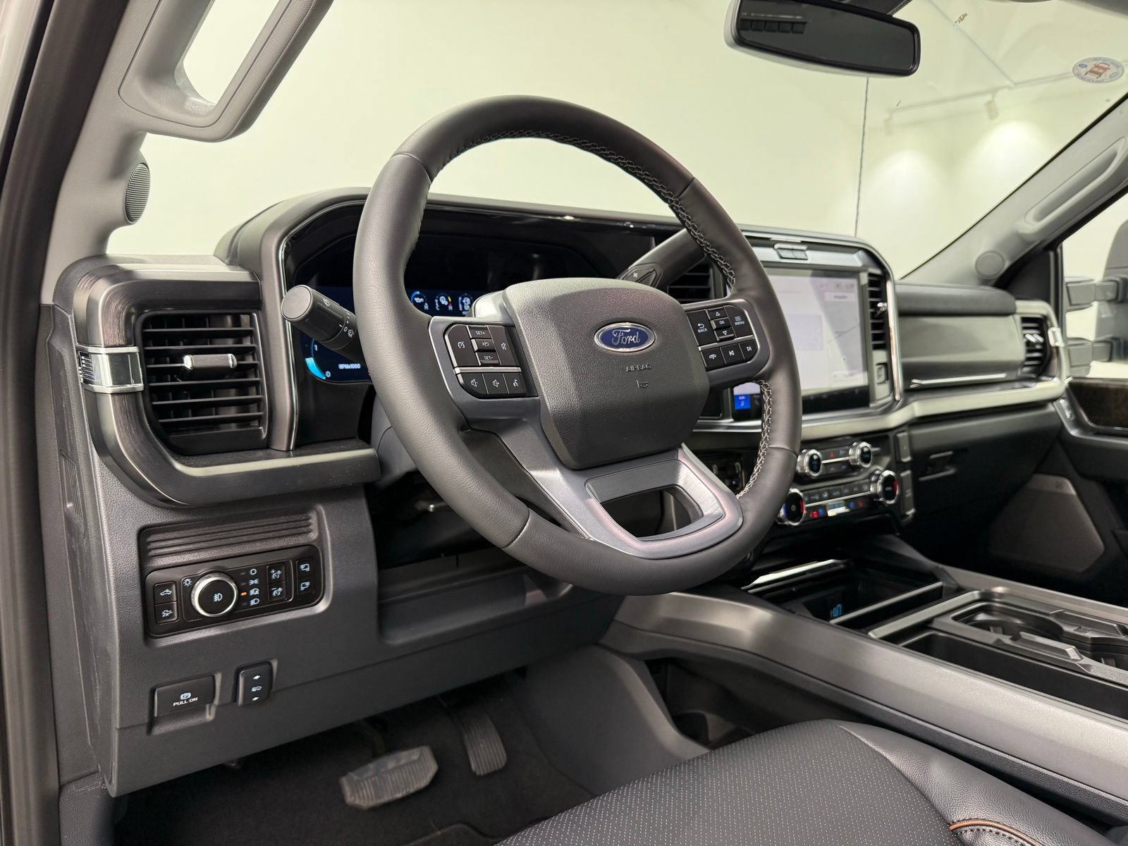 New 2026 Ford F250 Lariat w/ Black Appearance Package AWD/4WD image 22