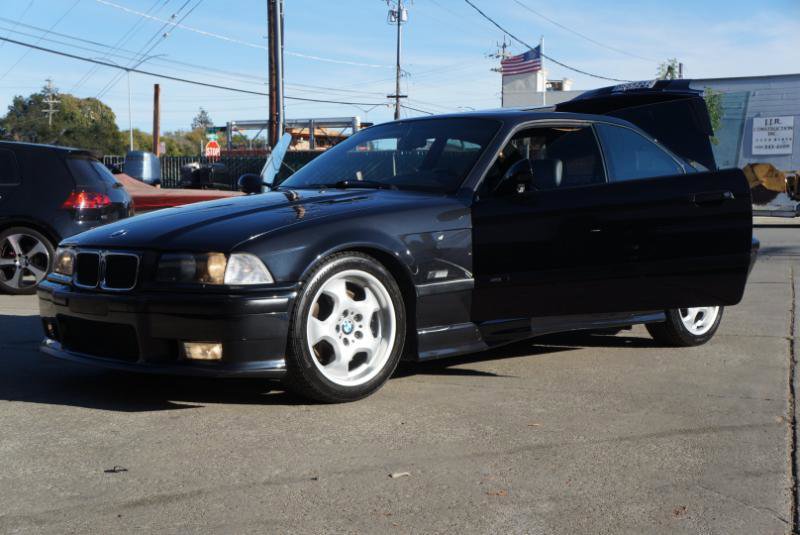 Used 1995 BMW M3 Coupe image 13