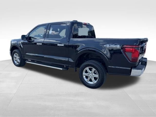 Used 2025 Ford F150 XLT w/ Equipment Group 301A Standard AWD/4WD image 3