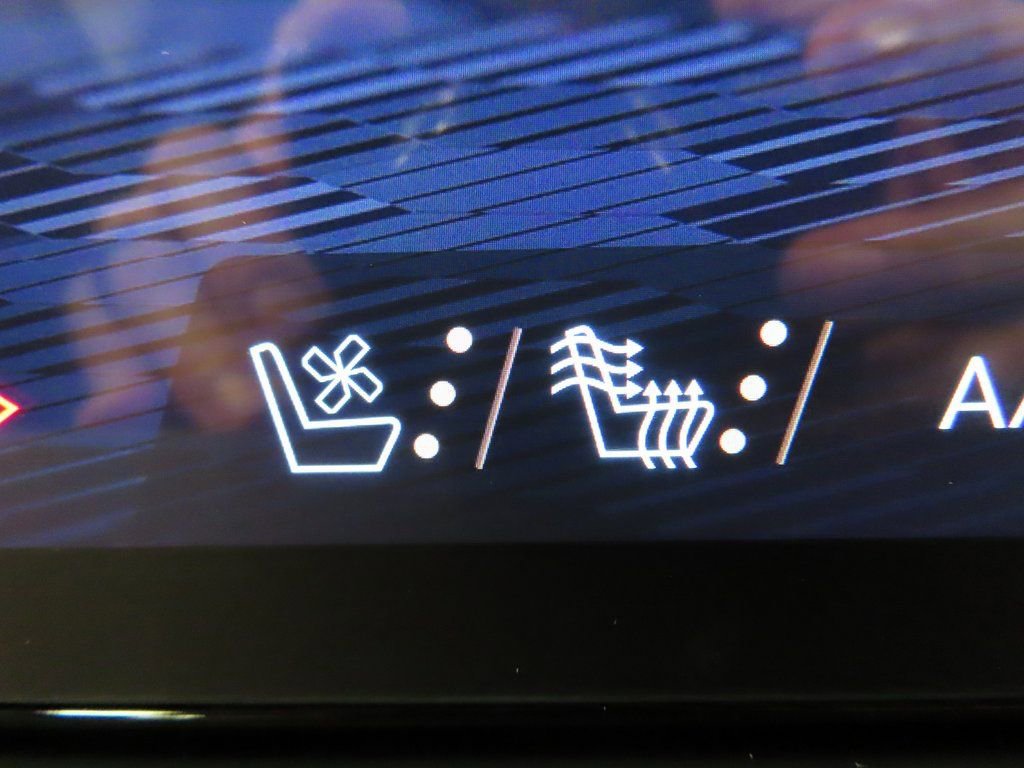 Used 2025 Chevrolet Tahoe High Country image 26