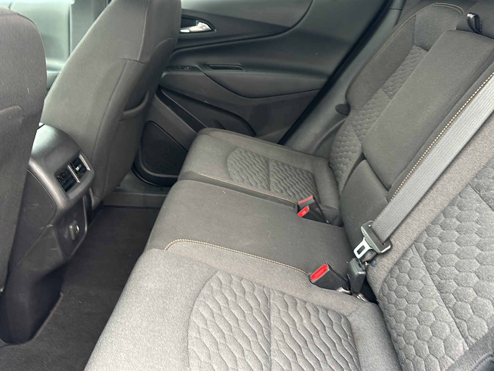 Used 2021 Chevrolet Equinox LT image 18