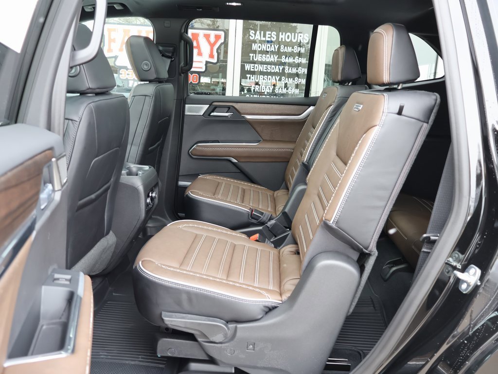 New 2026 GMC Acadia Denali Ultimate w/ LPO, Floor Liner Package image 26