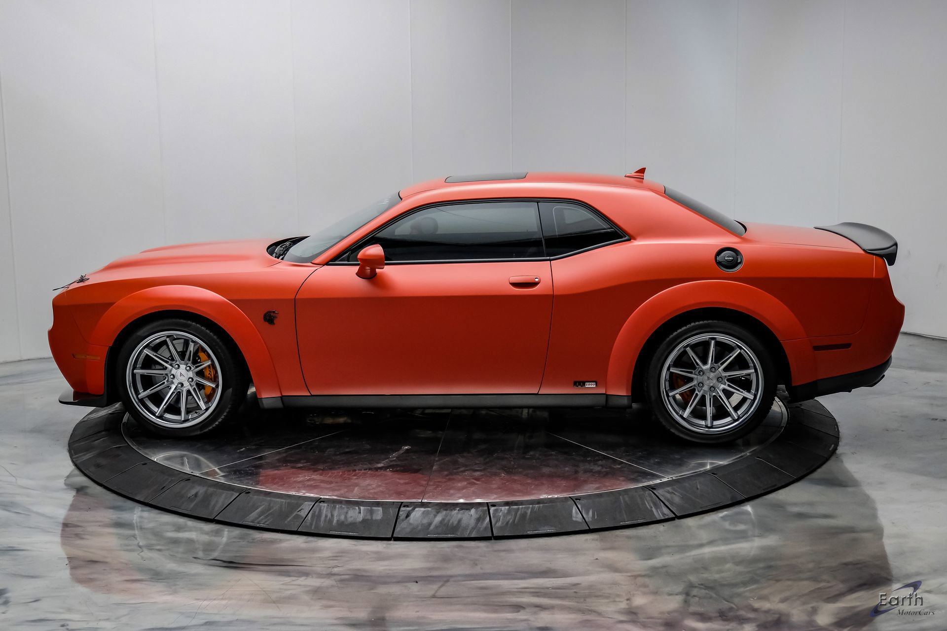 Used 2022 Dodge Challenger SRT Hellcat image 9