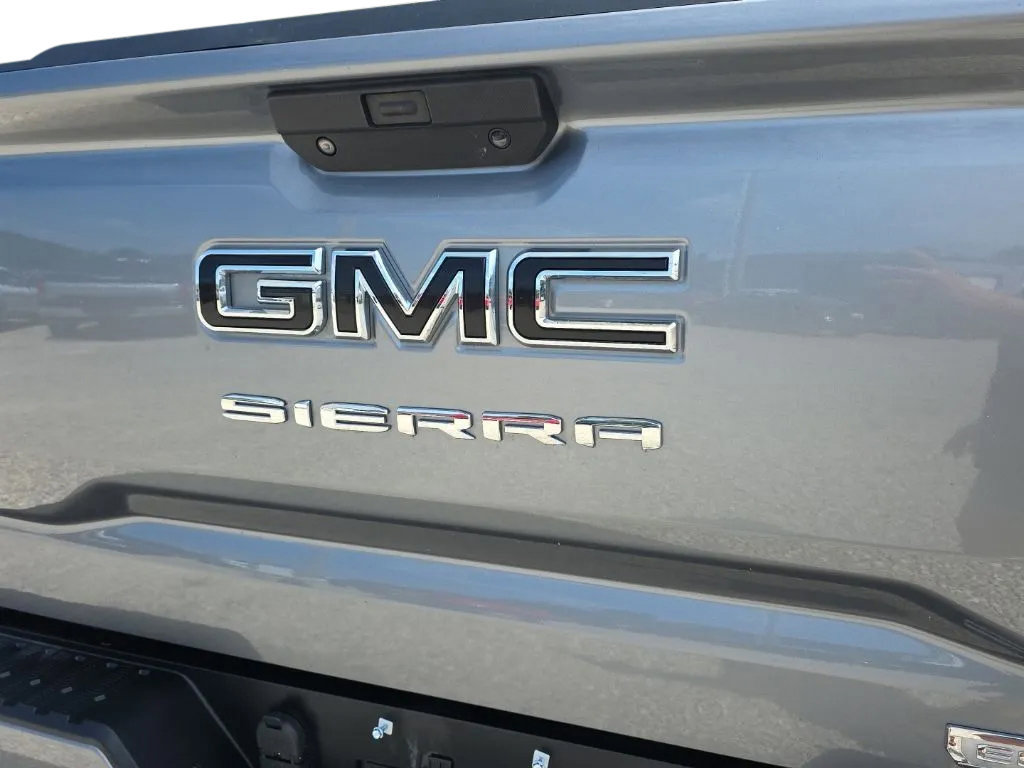 Used 2020 GMC Sierra 1500 Elevation AWD/4WD image 10