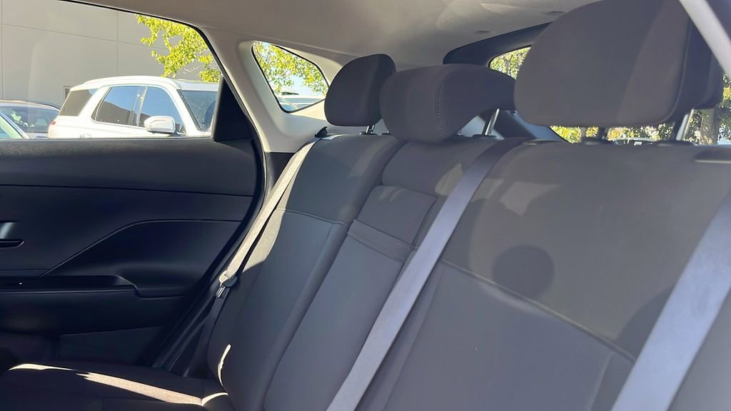 Used 2025 Hyundai Kona SEL image 30