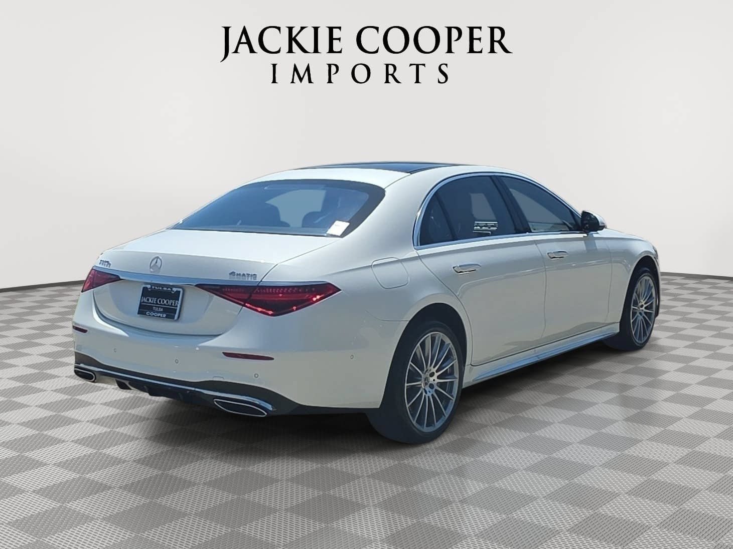 Used 2023 Mercedes-Benz S 580e 4MATIC Sedan image 5