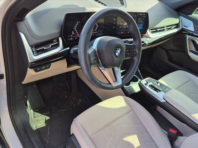 Used 2024 BMW X1 xDrive28i w/ Convenience Package AWD/4WD image 4