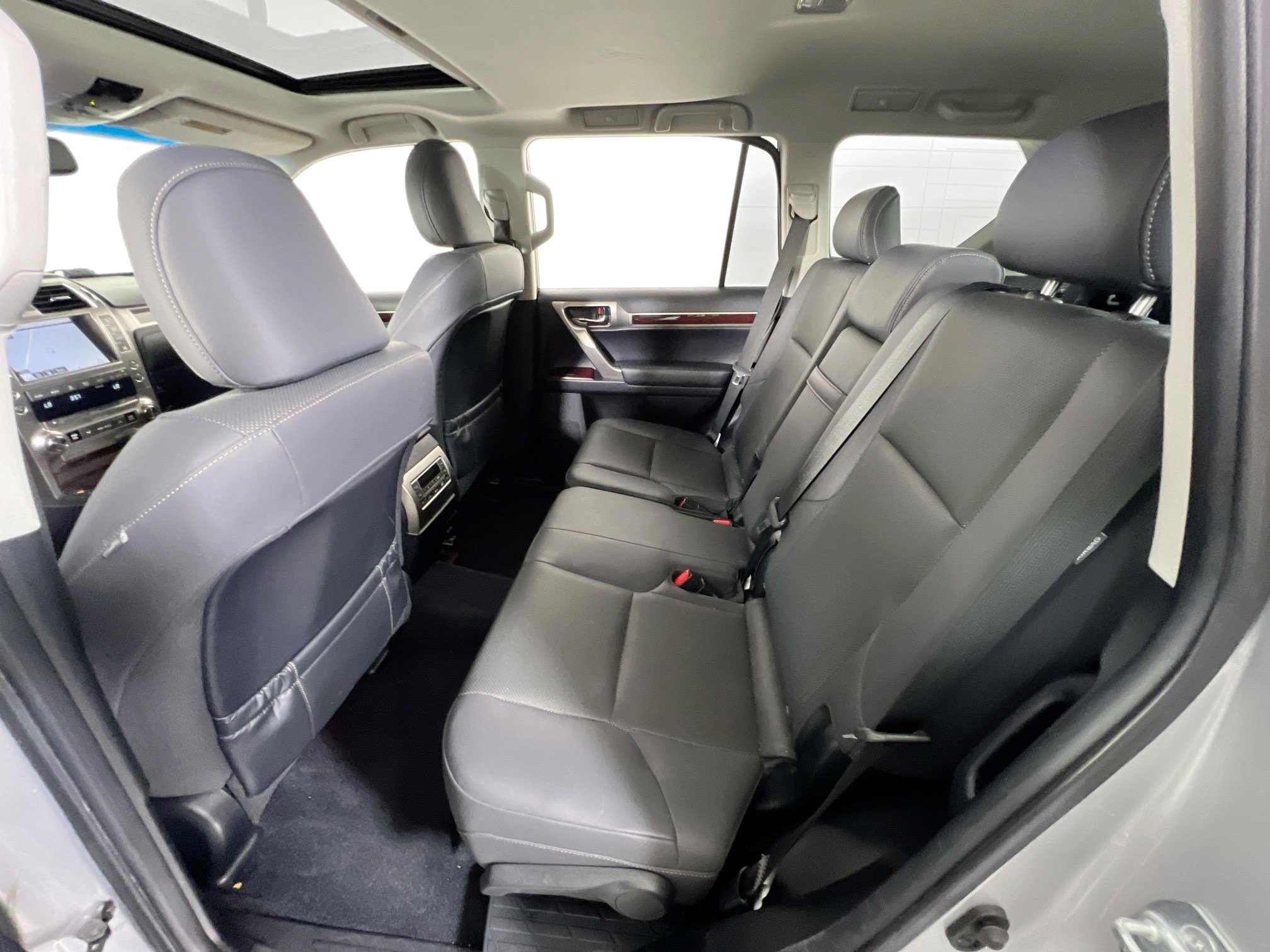 Used 2019 Lexus GX 460 Premium AWD/4WD image 25