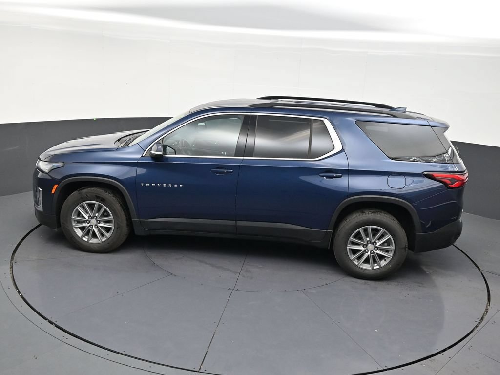 Used 2023 Chevrolet Traverse LT FWD image 13