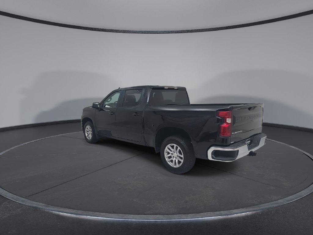 Used 2021 Chevrolet Silverado 1500 LT w/ Bed Protection Package RWD image 12
