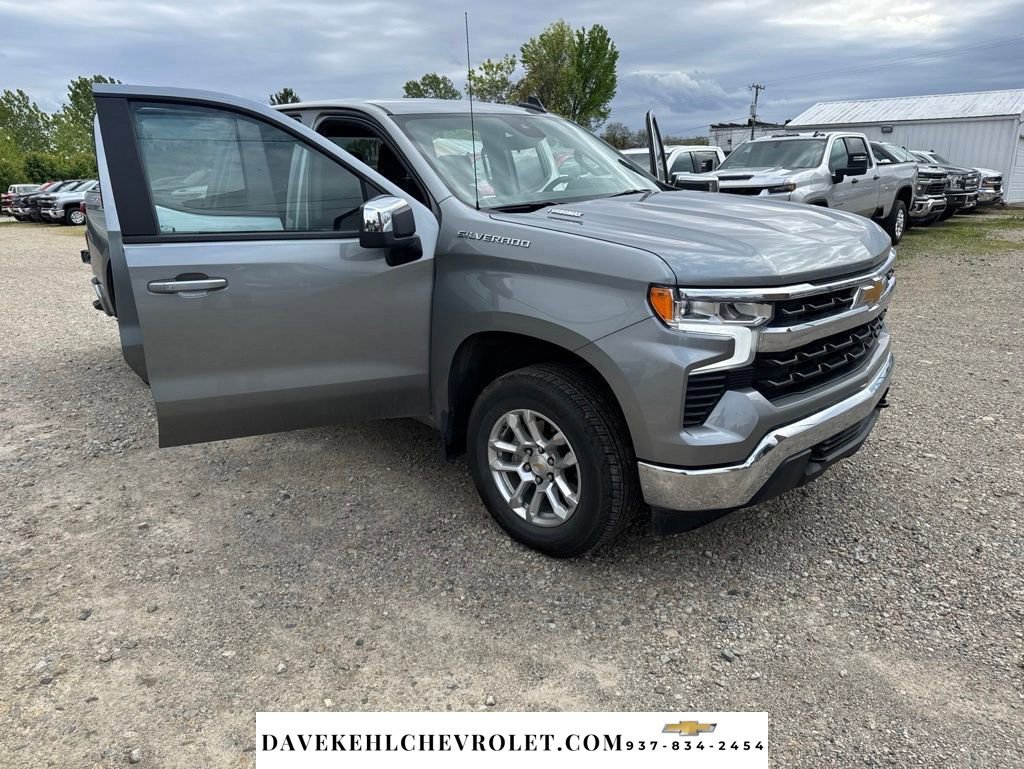 Used 2026 Chevrolet Silverado 1500 LT AWD/4WD image 36