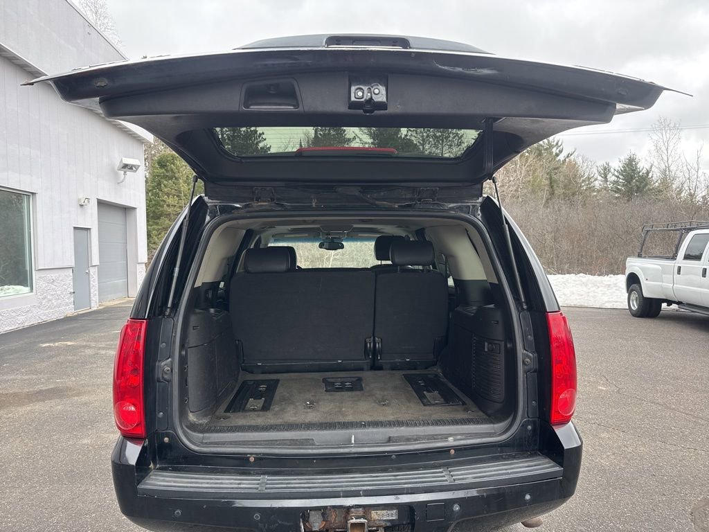 Used 2008 GMC Yukon SLT w/ SLT Preferred Equipment Group image 5
